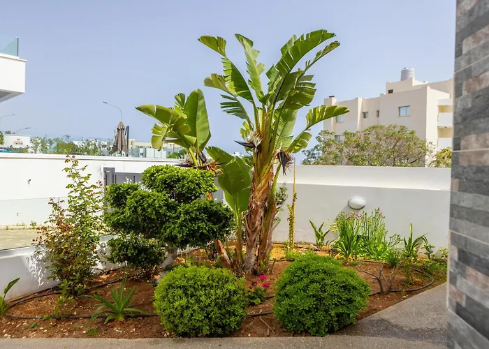 Fig Tree Bay Residences 5