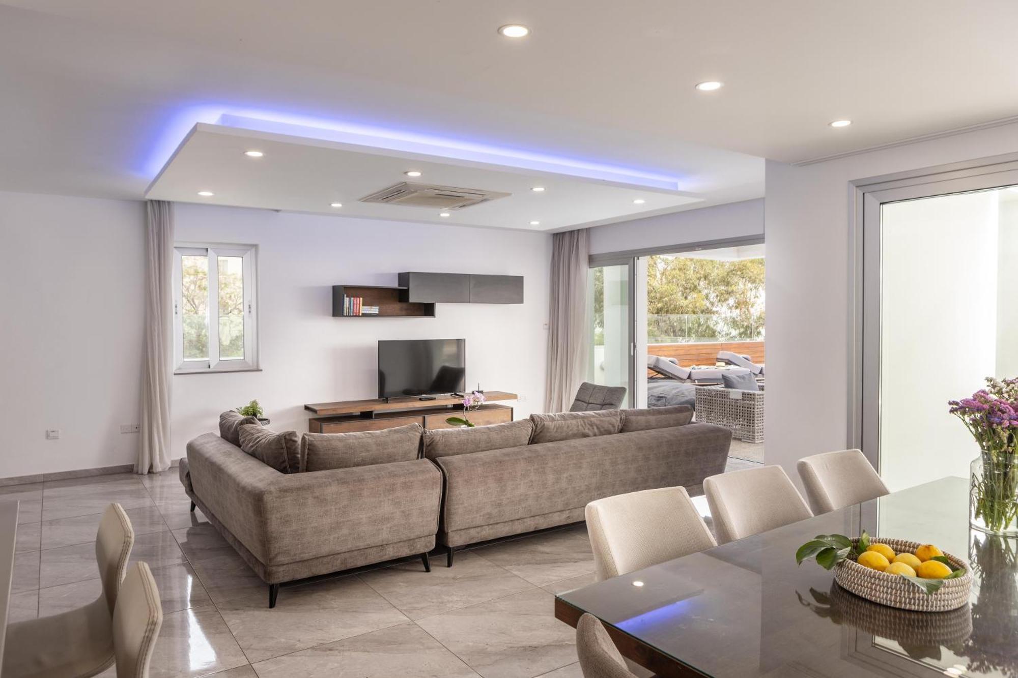 Villa Fig Tree Bay Residences 5