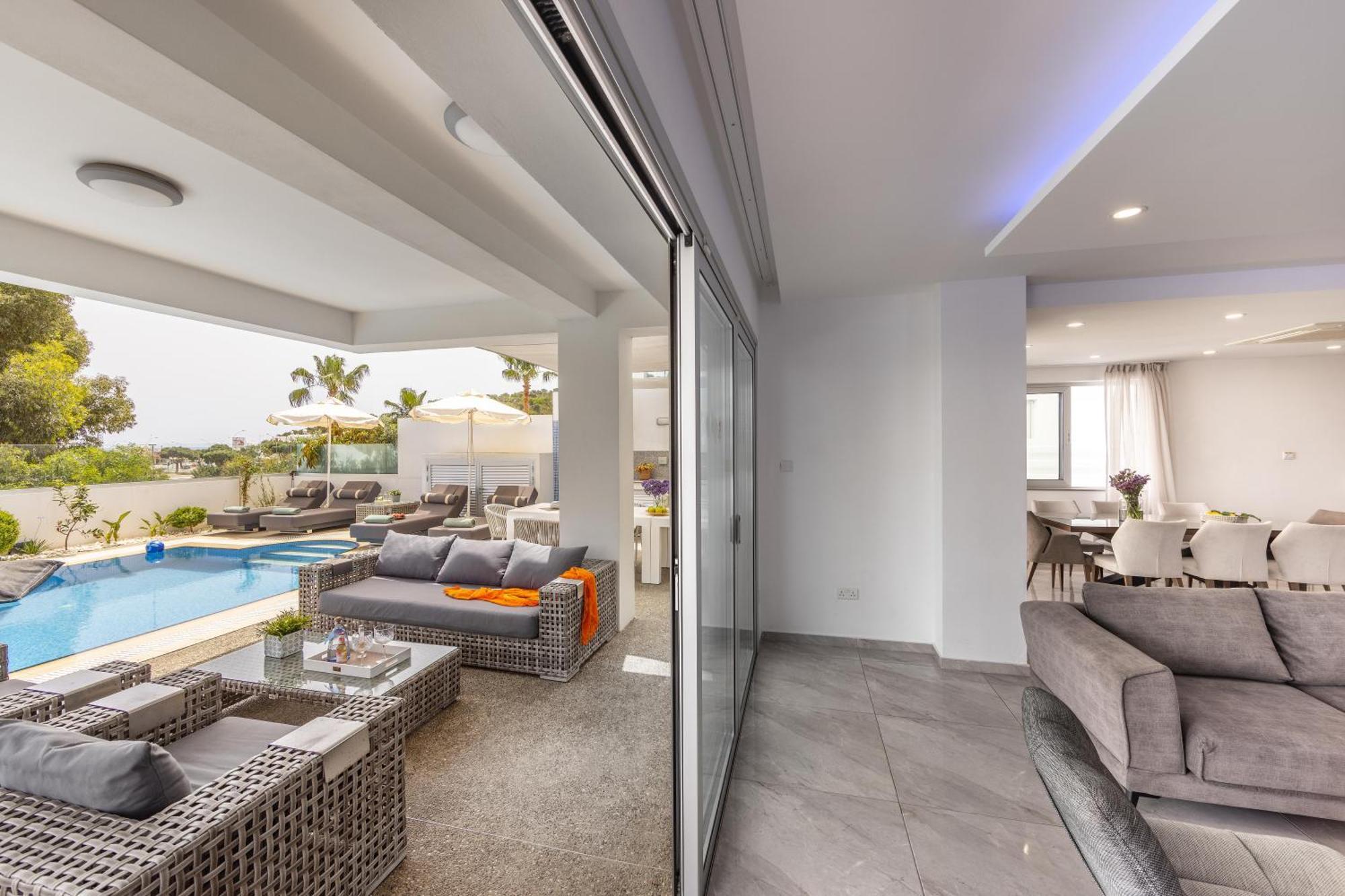 Villa Fig Tree Bay Residences 5
